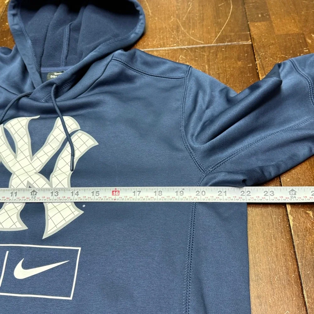 Nike New York Yankees Hoodie Men M Navy Dri-FIT Pullover NKAQ-44B